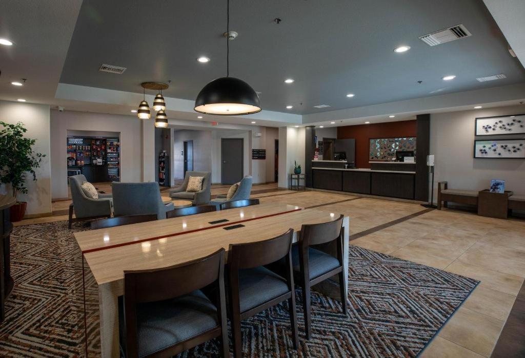 Candlewood Suites Saint Joseph By Ihg Extérieur photo