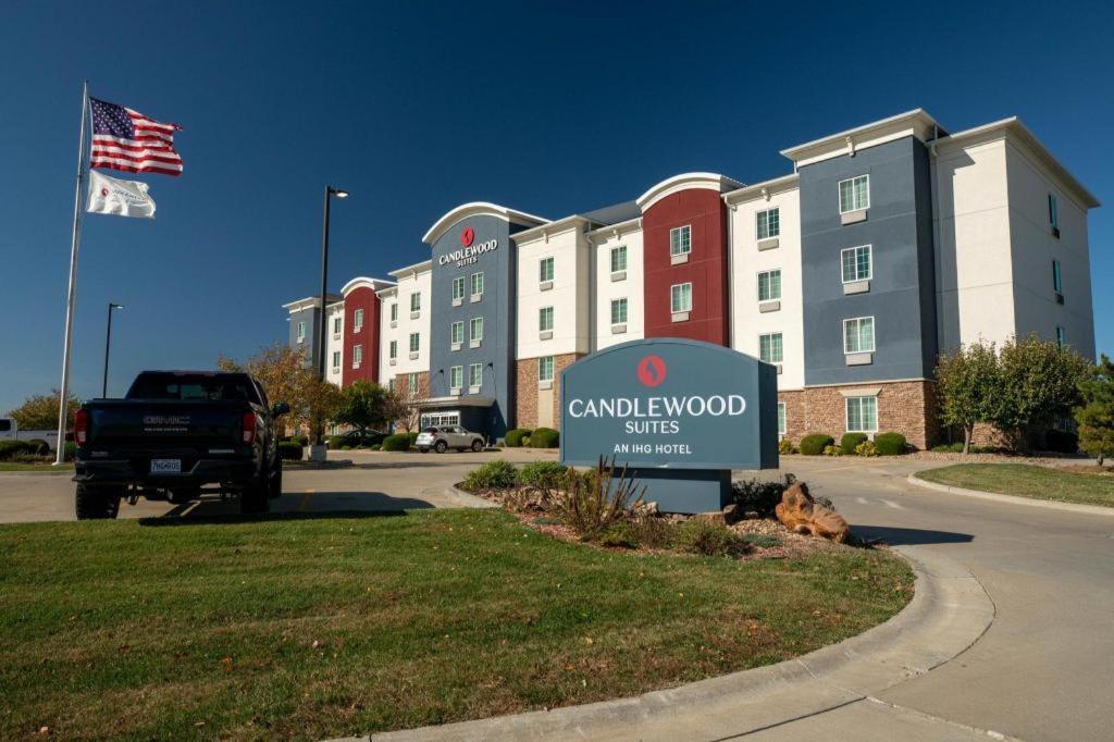 Candlewood Suites Saint Joseph By Ihg Extérieur photo