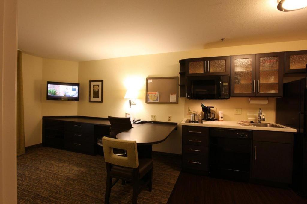 Candlewood Suites Saint Joseph By Ihg Extérieur photo