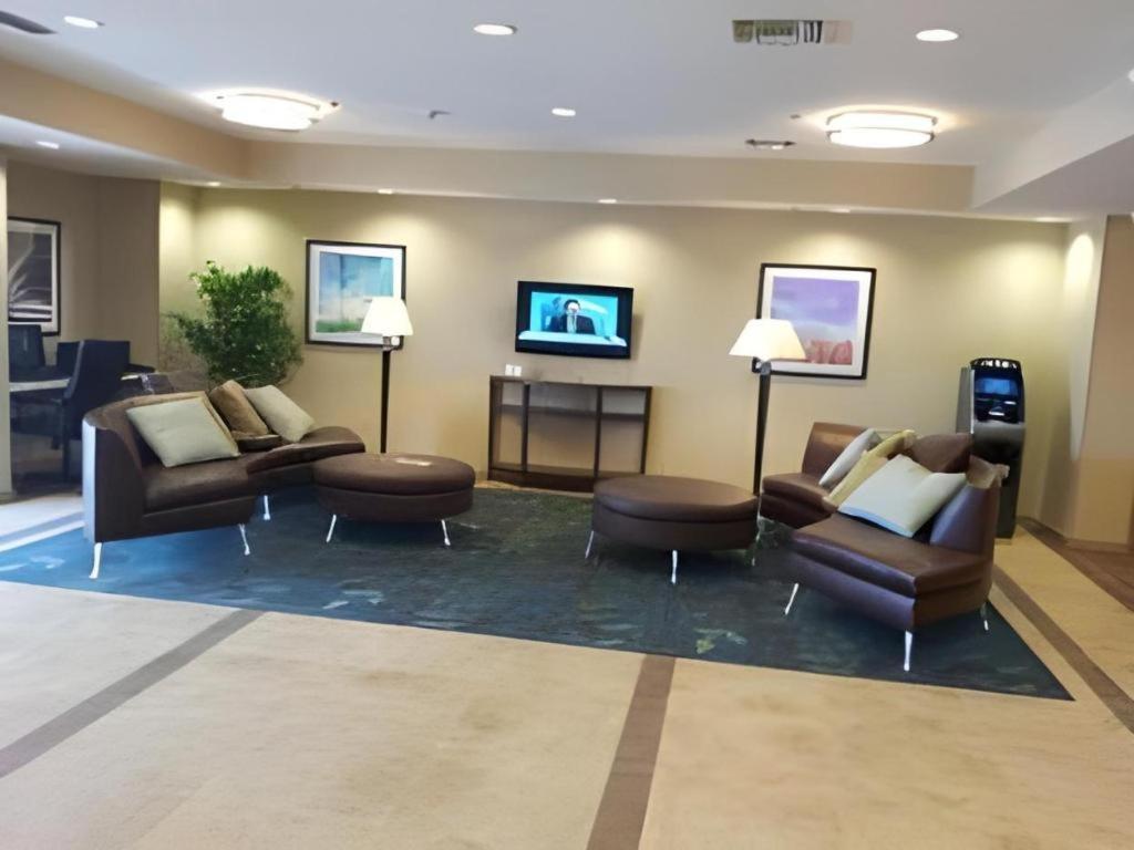 Candlewood Suites Saint Joseph By Ihg Extérieur photo