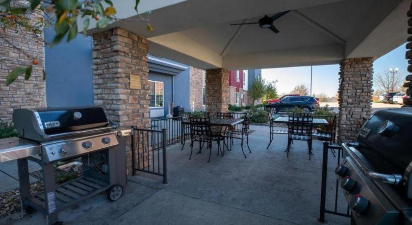 Candlewood Suites Saint Joseph By Ihg Extérieur photo