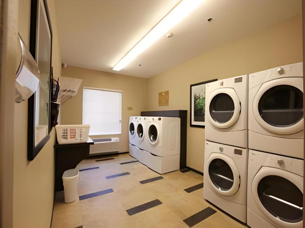 Candlewood Suites Saint Joseph By Ihg Extérieur photo