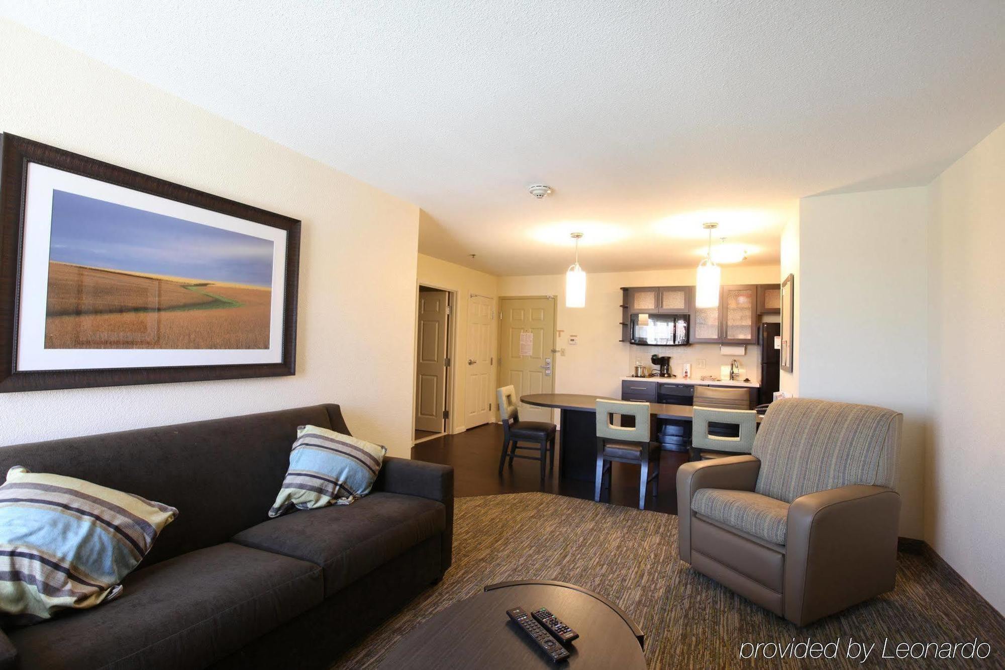 Candlewood Suites Saint Joseph By Ihg Extérieur photo